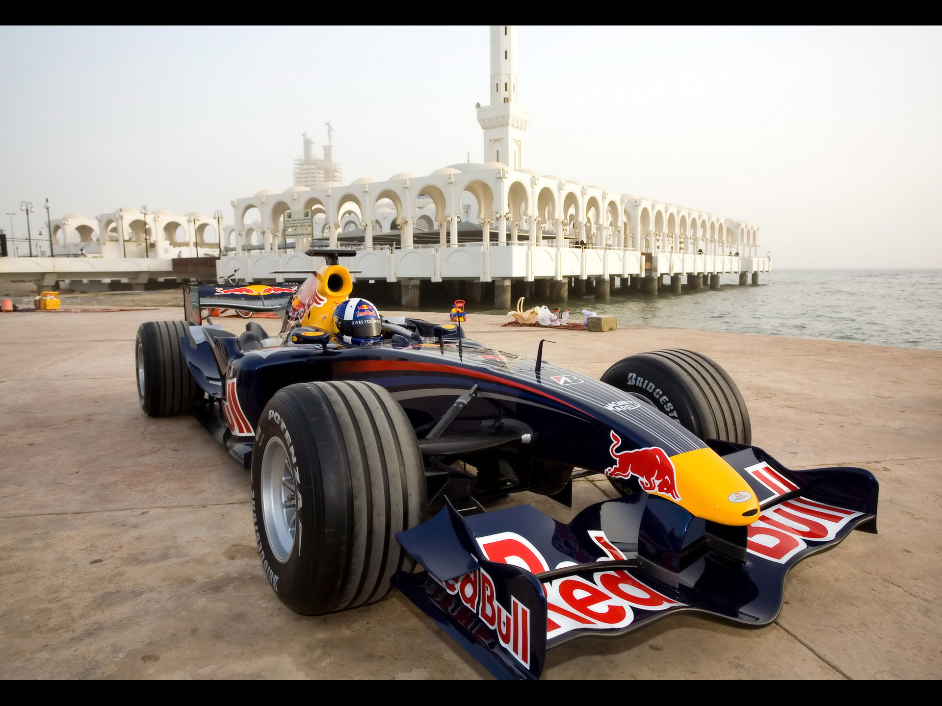 Download F1 2008 - juicefasr